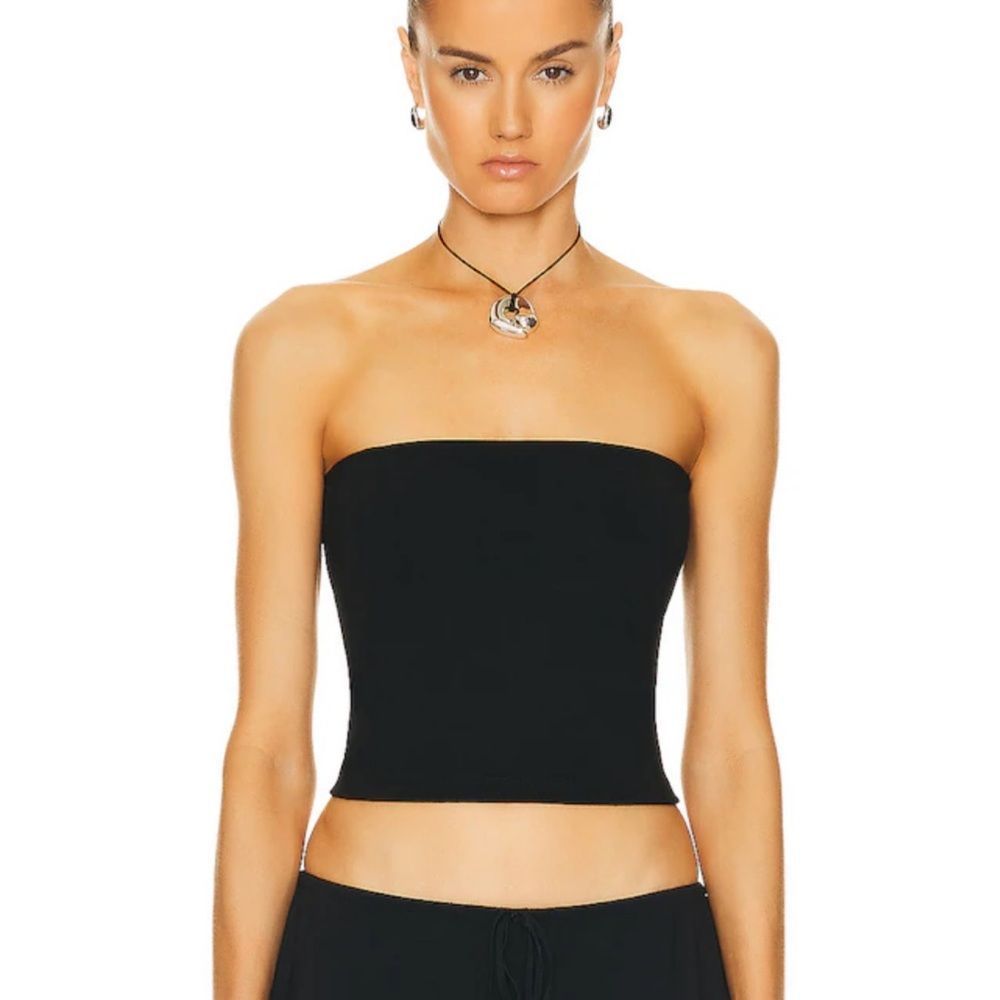 Black Strapless Tube Top - Women
